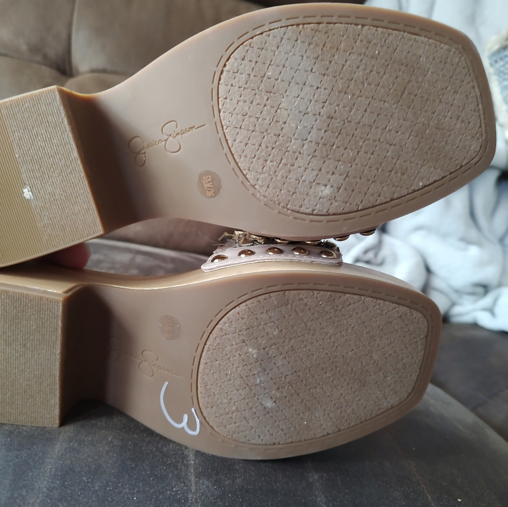 Jessica Simpson Rell Gold Studded Women's Sandals Platform 5.5 - Picture 9 of 13
